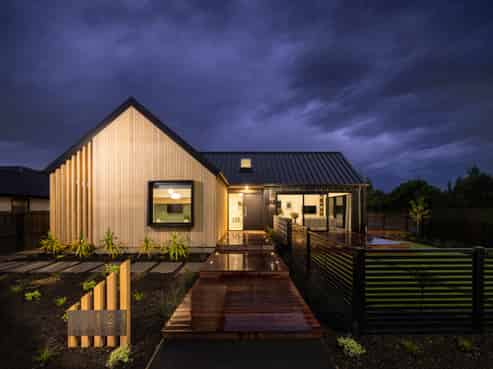 121 Claridges Road, Casebrook