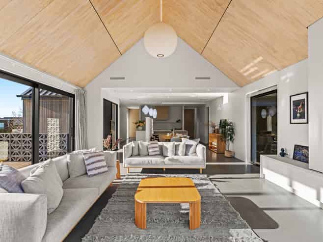 121 Claridges Road, Casebrook