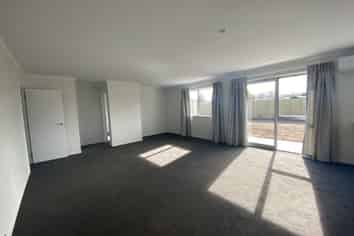 12 Cleaver St, Woodend