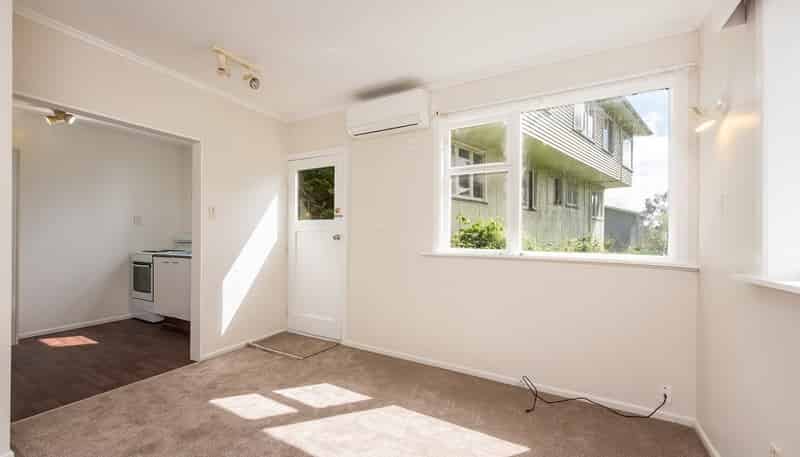 2/57A Mortimer Tce, Brooklyn
