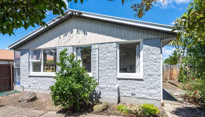 1/14 Gresford Street, Edgeware