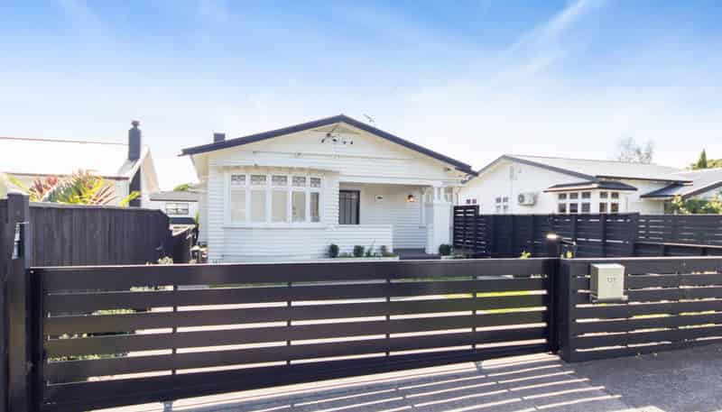135 Shackleton Road, Mount Eden