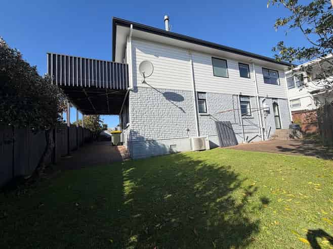 42 Aberdeen Road, Campbells Bay