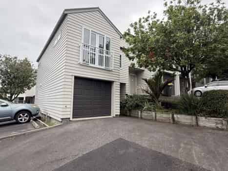 14/30 John Jennings Drive, Oteha