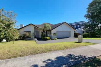59 Pine Harbour Parade, Beachlands