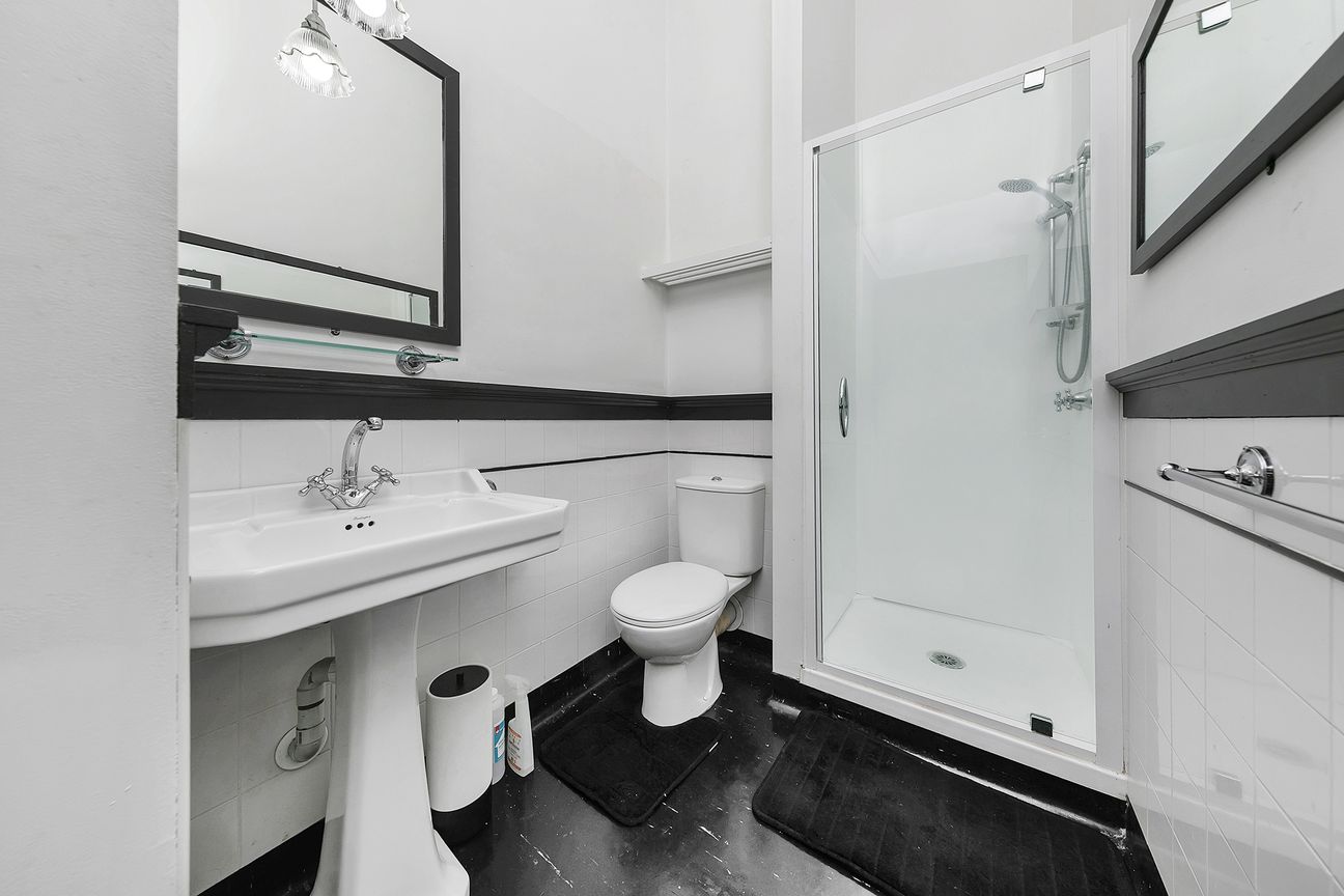 Effortless City Living - Well-Situated 2-Bedroom Apartment - Ansicht 6