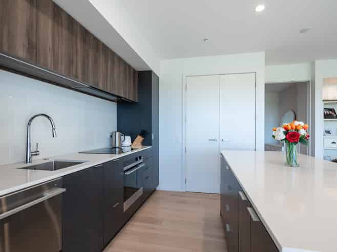 21/33 Beach Road, Tahunanui