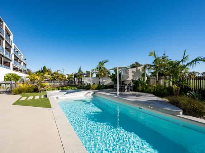 21/33 Beach Road, Tahunanui