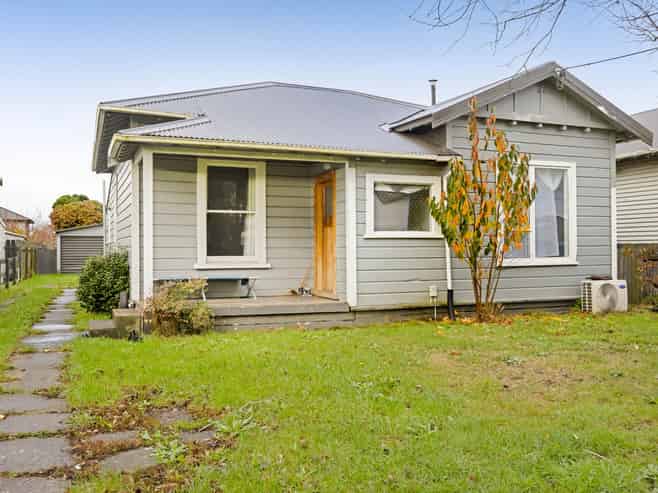 18 Vogel Street, Hawera