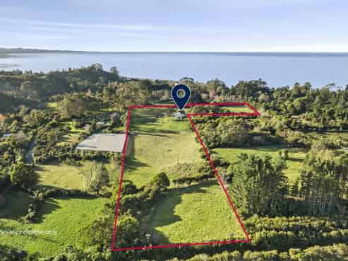 39 Upper Tukurua Road, Parapara