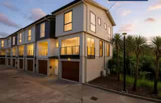 82 Makamaka Lane, Albany Heights