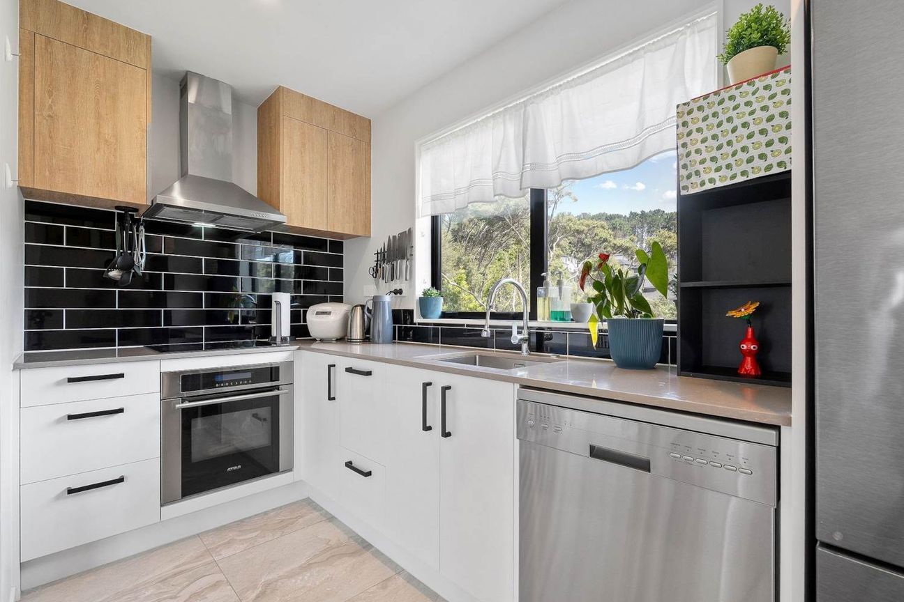 Step Into a Lifestyle of Comfort and Convenience! - Ansicht 3