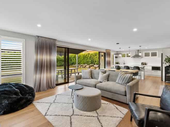 7 Kamahi Street, Wanaka