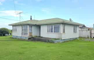 51 Nelson Quay, Cobden