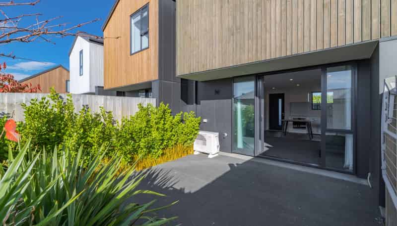 4/9 Milton Street, Somerfield