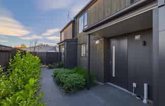 4/9 Milton Street, Somerfield
