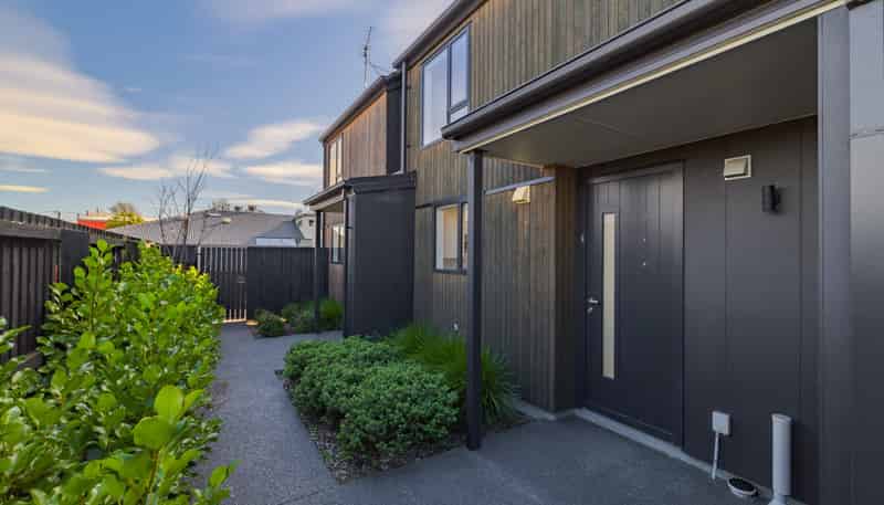 4/9 Milton Street, Somerfield