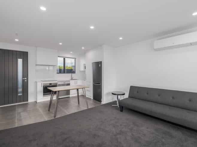 4/9 Milton Street, Somerfield
