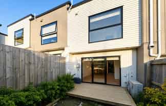 8/237 Swanson Road, Henderson