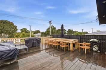 10 Titoki Street, Castlecliff