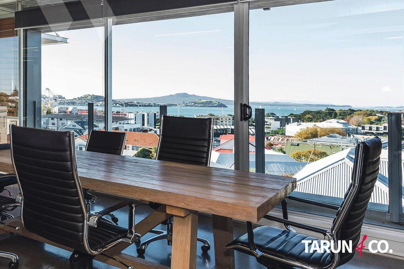 Views, Vibe & 350sqm of Wow – pohled 4