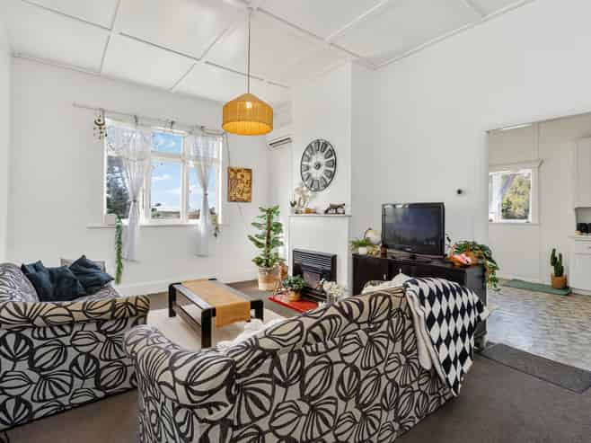 70 Biddle Road, Wellsford