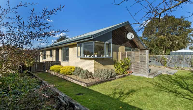 13a Bunting Place, Woodend