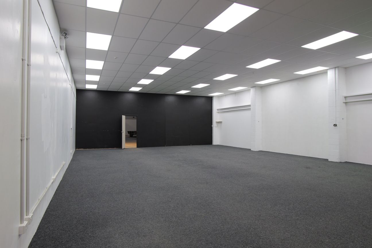 Warehouse | Visibility – pohled 5