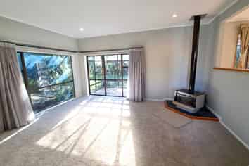 6 Delisle Place, Windsor Park