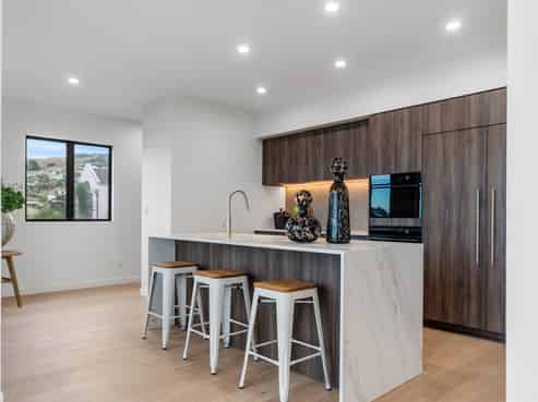 72 Glenstrae Road, Redcliffs