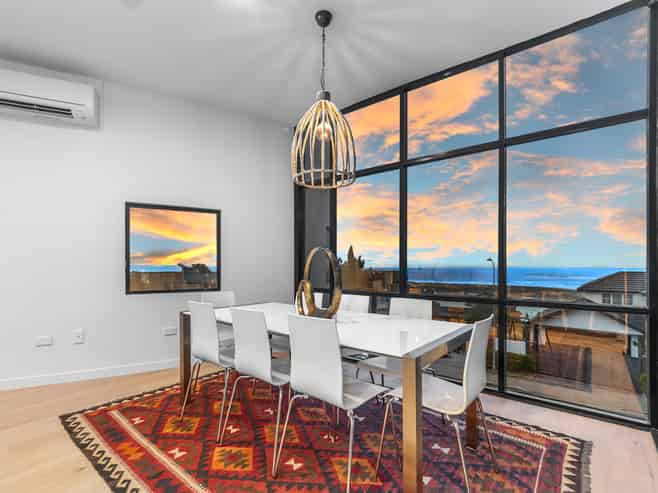 72 Glenstrae Road, Redcliffs