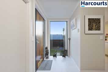13 View Ridge Drive, Ranui