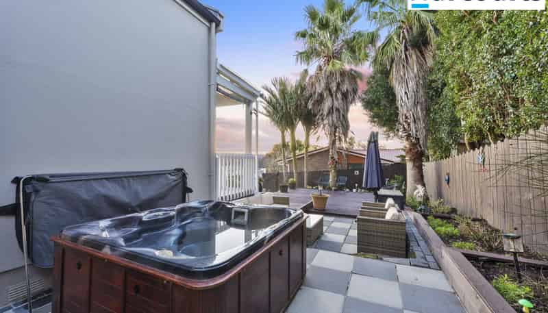 13 View Ridge Drive, Ranui