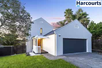 13 View Ridge Drive, Ranui