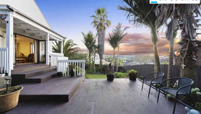 13 View Ridge Drive, Ranui