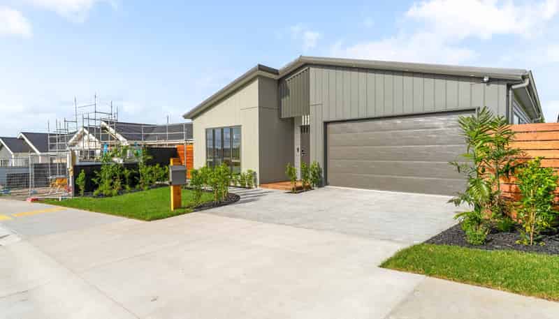 77 Parish Drive, Milldale