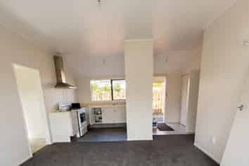 2/27 Keepa Street, Levin