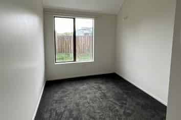 2/27 Keepa Street, Levin