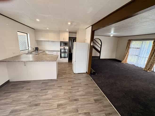 214 Flaxmere Avenue, Flaxmere
