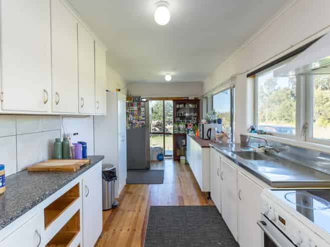 950 Norfolk Road, Carterton