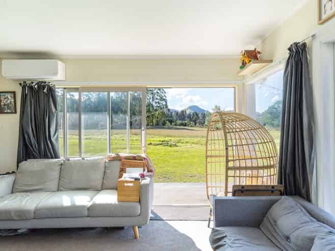 950 Norfolk Road, Carterton