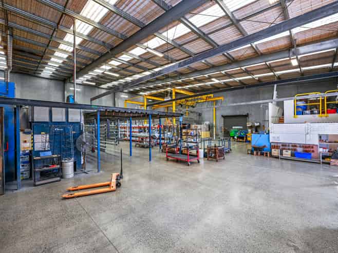 Silverdale Standalone Industrial - 1,305m²