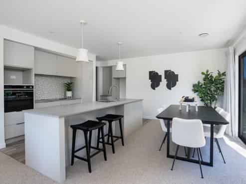 4 Sienna Way, Rangatira Park