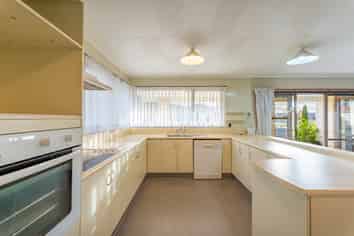 144 Morgans Road, Marchwiel