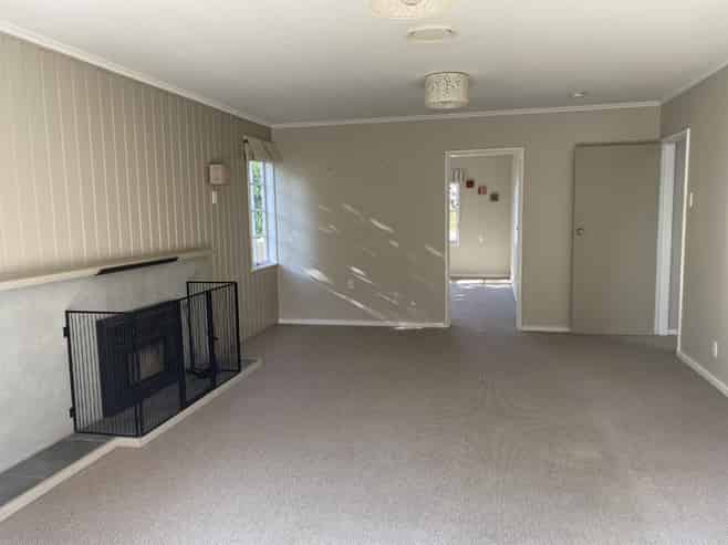 25 Kent Terrace, Taradale