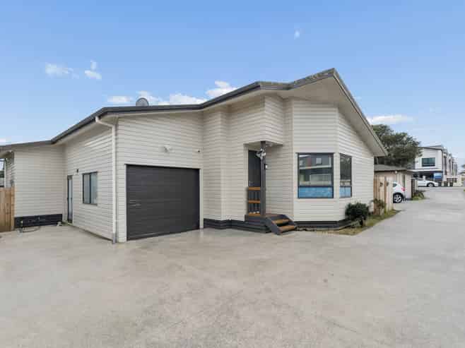 124B  Maich Road, Manurewa