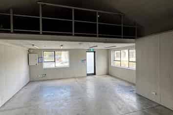 Yard, Office & Workshop - Upper Hutt Industrial