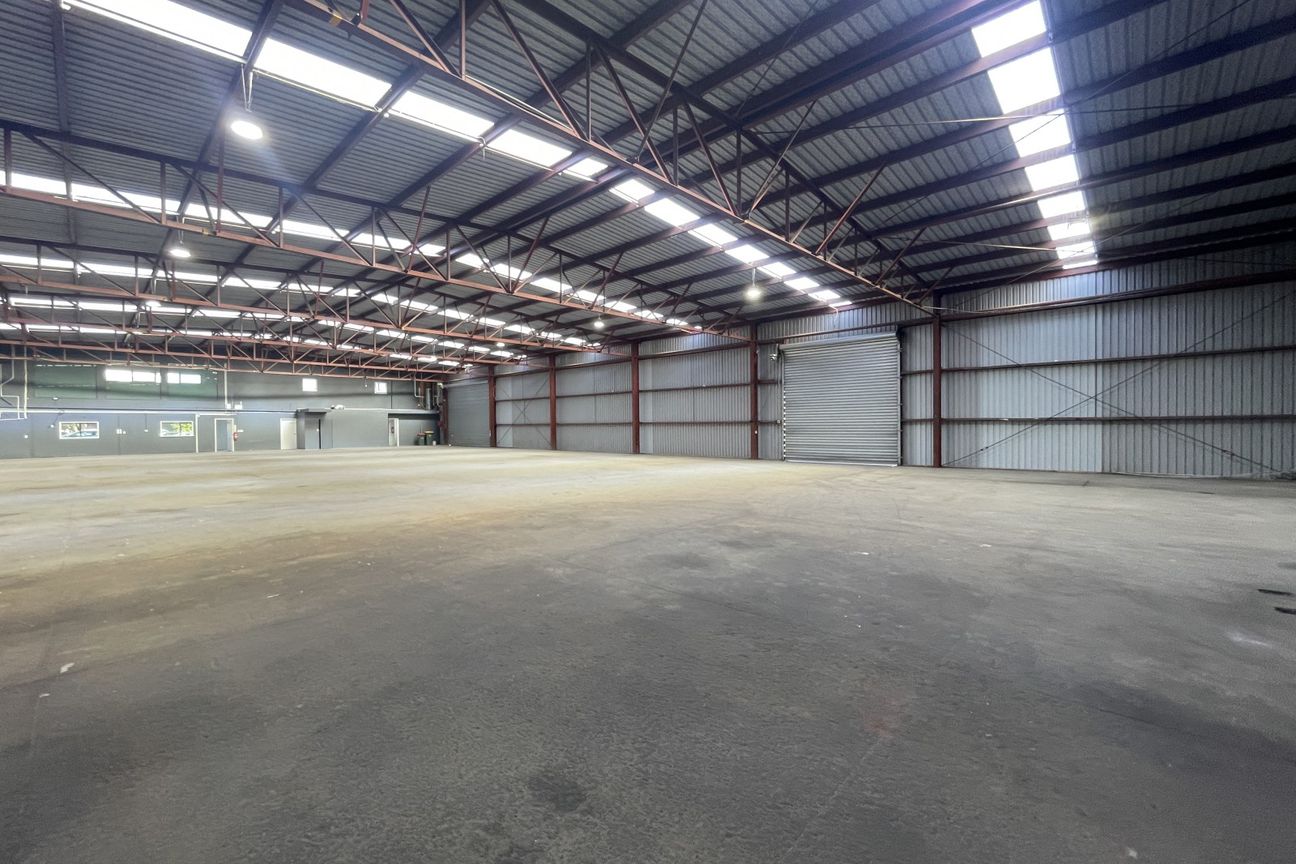 Refurbished Standalone Industrial with Secure Yard - Ansicht 5