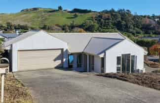 5 Ben Bracken Place, Bishopdale