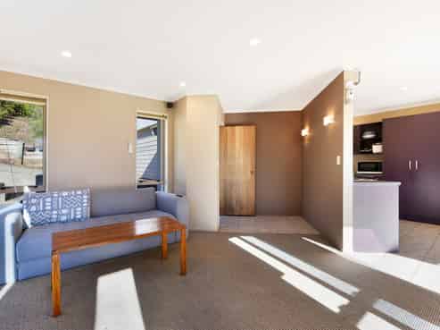 5 Ben Bracken Place, Bishopdale